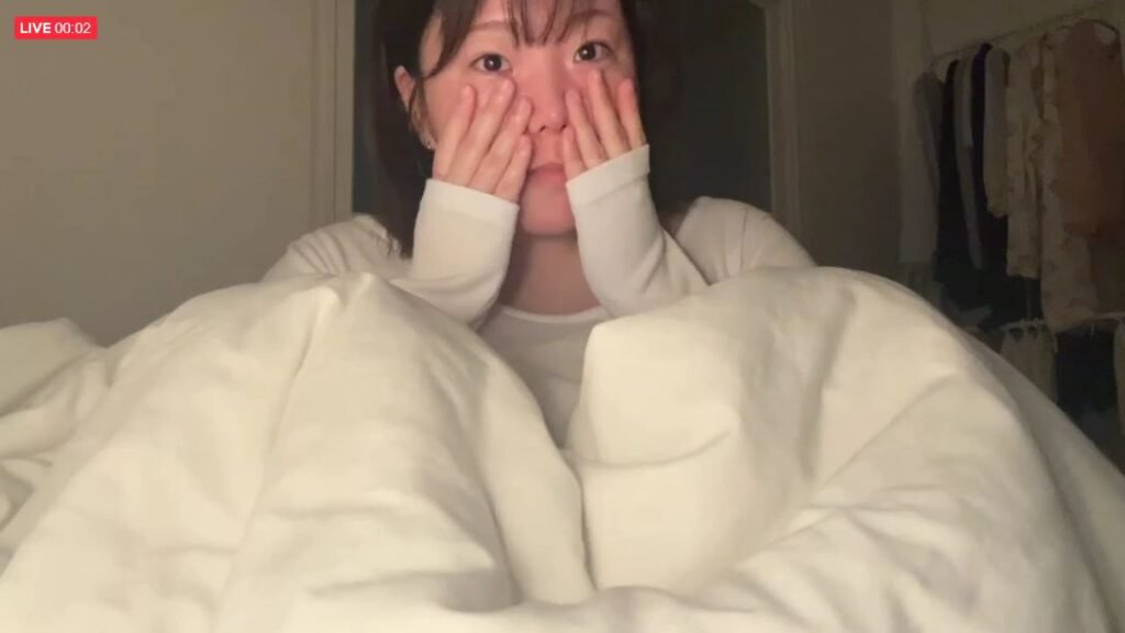 귀여운얼굴녀_밴드라방 [거유빅파이보지올노] 2v